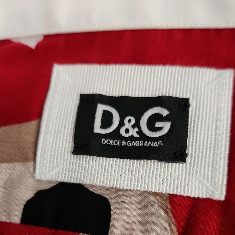 Dolce & Gabbana Red and White Cuffed Sleeve Button Down Shirt Size 42, 6US - Picture 7 of 10